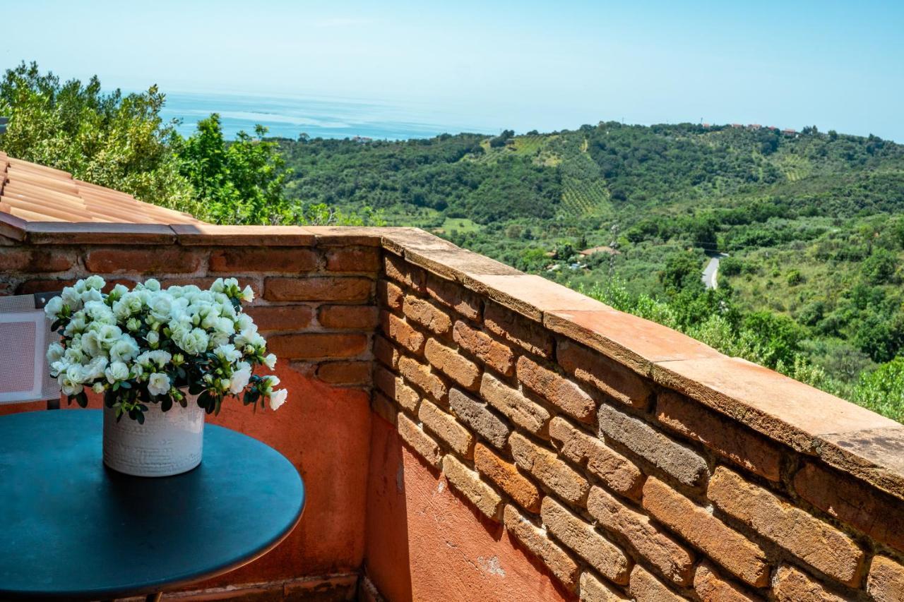 קזאל ולינו Locanda Le Tre Sorelle מראה חיצוני תמונה